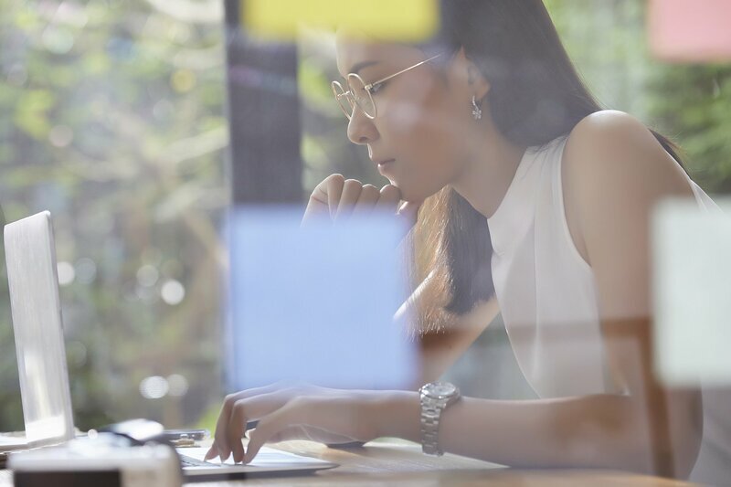 【納得】Z世代女子のリアル「子供欲しくない」45％に…「育てる自信がない」「自由がなくなる」などお金の問題以外の回答多数