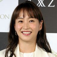 【芸能】藤本美貴「アニメ声は独特で聞いてて疲れる、洋画に変える」でアニオタから批判殺到！一方で『アニメ声疲れ』に「わかる」と擁護の声も続出！